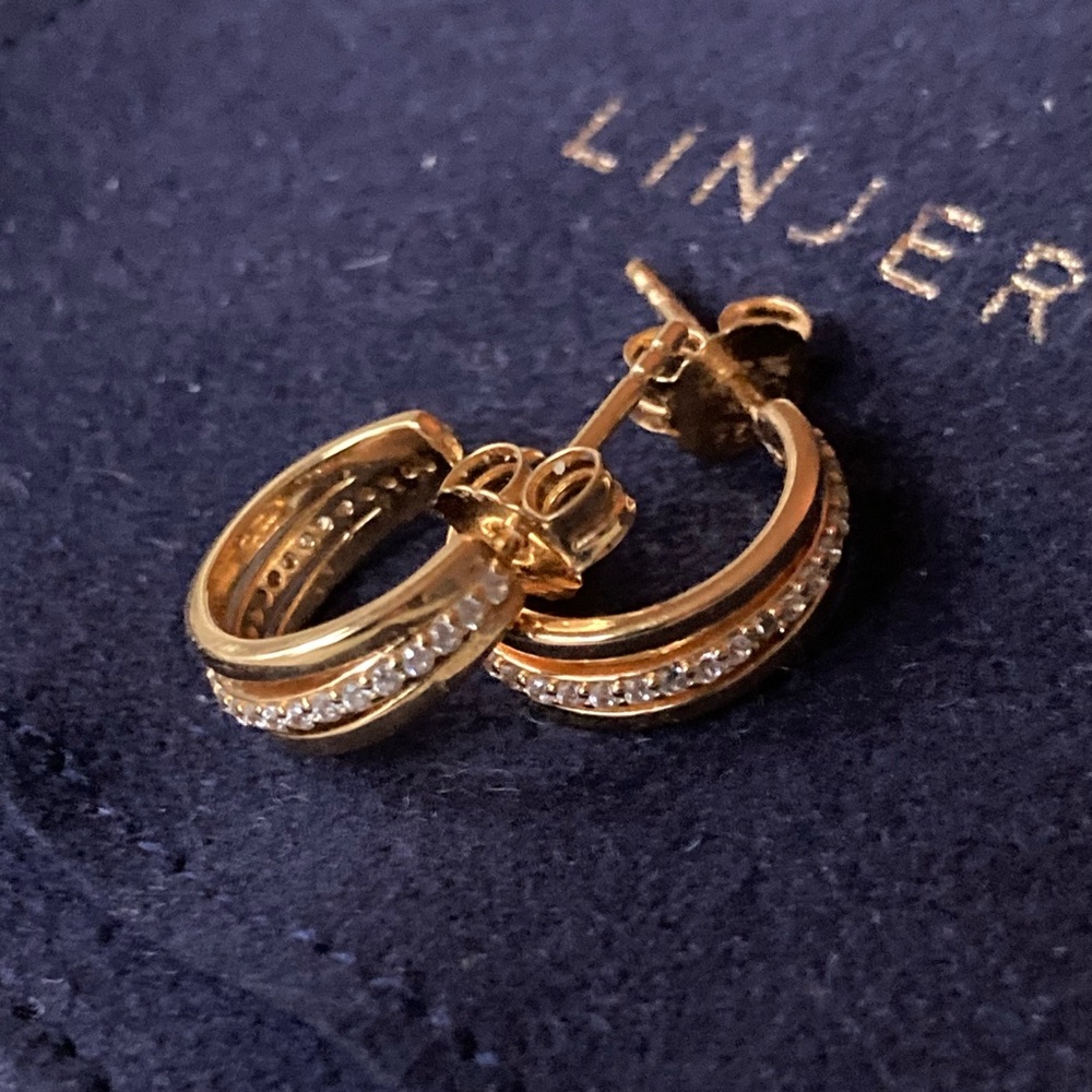Linjer Livna Gemstone Huggie Hoop Earrings - Picture 4 of 4